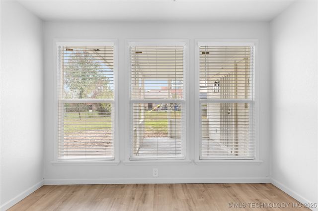 3348 S 82nd East Avenue, Tulsa, OK 74145