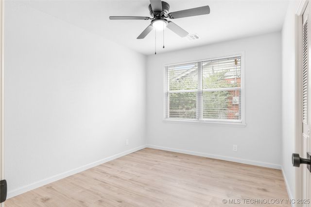 3348 S 82nd East Avenue, Tulsa, OK 74145