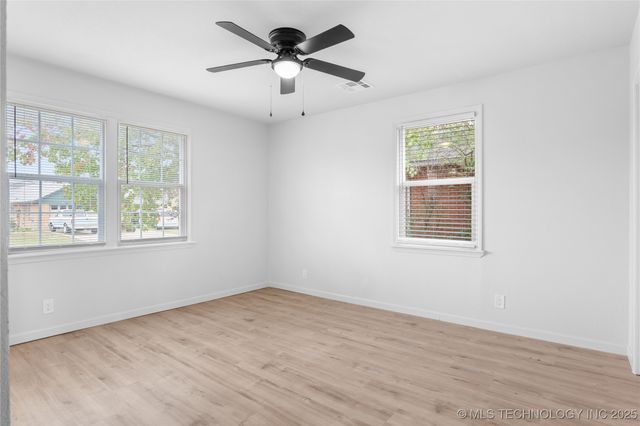 3348 S 82nd East Avenue, Tulsa, OK 74145