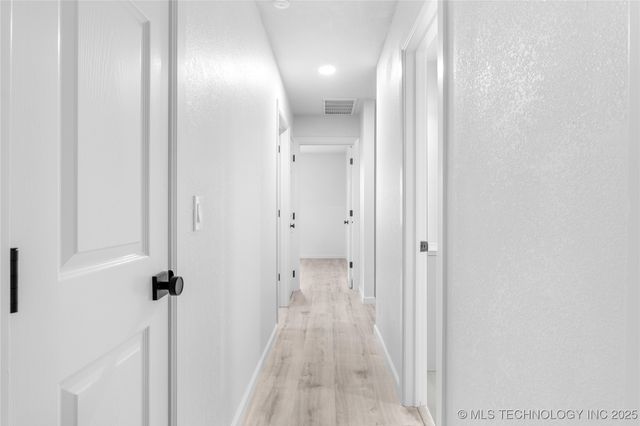 3348 S 82nd East Avenue, Tulsa, OK 74145