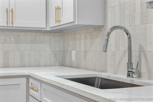 3348 S 82nd East Avenue, Tulsa, OK 74145