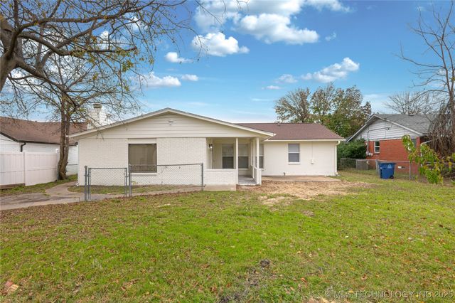 3348 S 82nd East Avenue, Tulsa, OK 74145