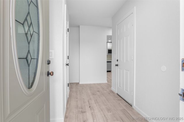 3348 S 82nd East Avenue, Tulsa, OK 74145