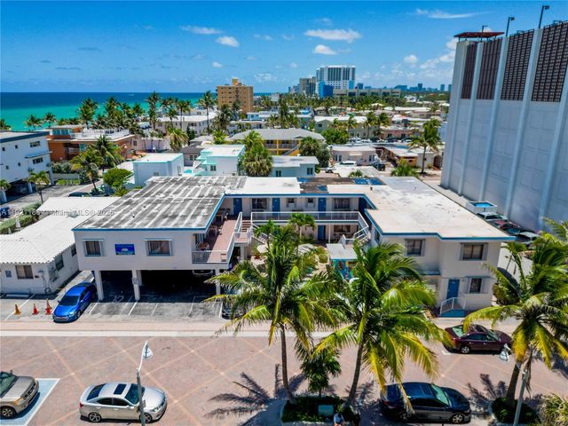 322 Nevada St, Hollywood, FL 33019