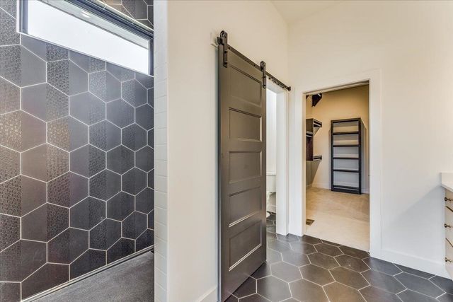 2701 N Anna St., Wichita, KS 67205