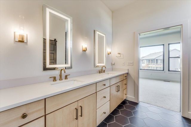 2701 N Anna St., Wichita, KS 67205