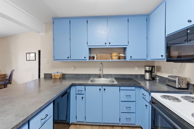 1661 Tourney Way, Sacramento, CA 95833