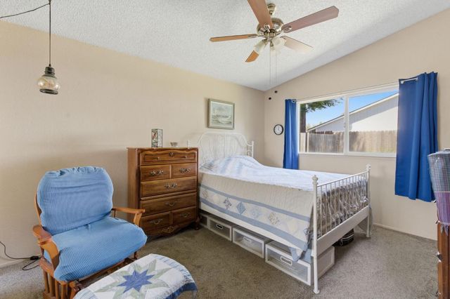 1661 Tourney Way, Sacramento, CA 95833