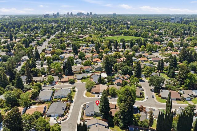 1661 Tourney Way, Sacramento, CA 95833