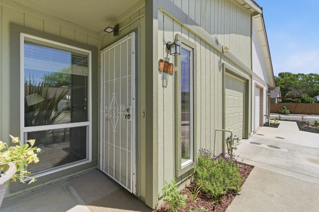 1661 Tourney Way, Sacramento, CA 95833