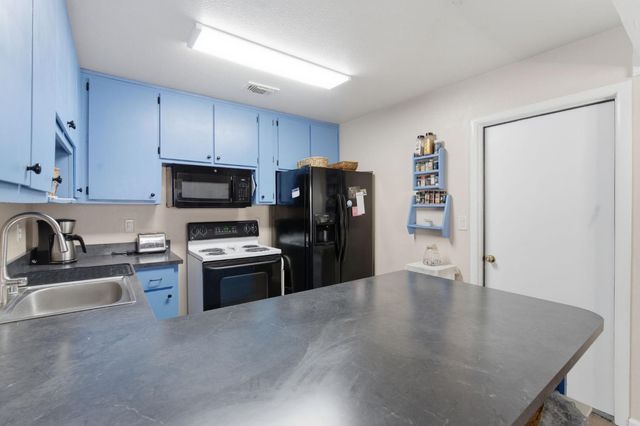 1661 Tourney Way, Sacramento, CA 95833