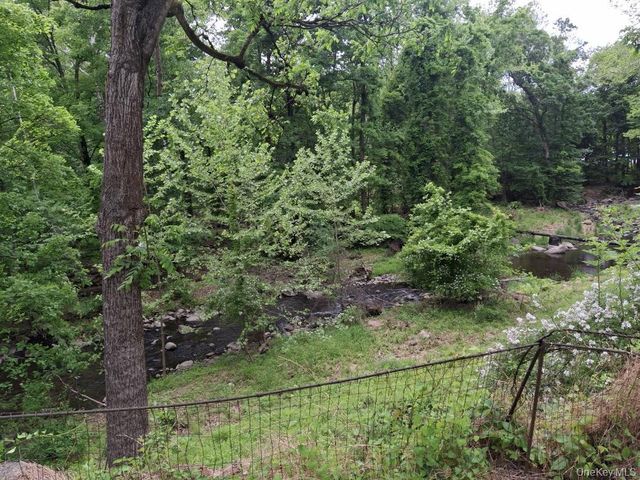 73 Suffern Lane, Thiells, NY 10984