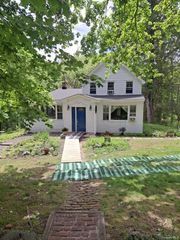73 Suffern Lane, Thiells, NY 10984