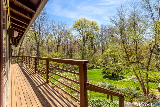 155 Labbance Lane, Fairfield, CT 06824