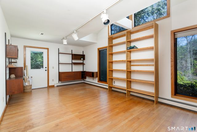 155 Labbance Lane, Fairfield, CT 06824