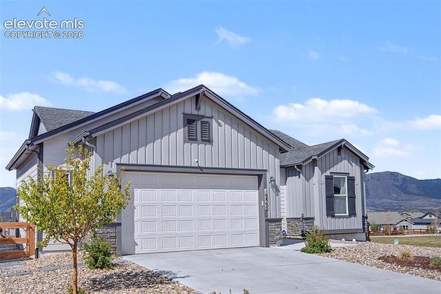 16860 New Autumn Drive, Monument, CO 80132