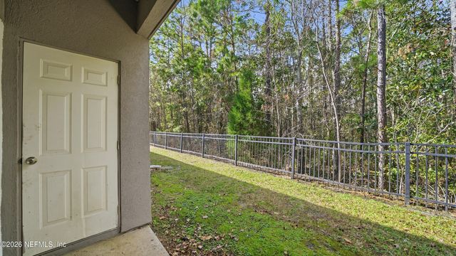 6081 MAGGIES Circle 104, Jacksonville, FL 32244