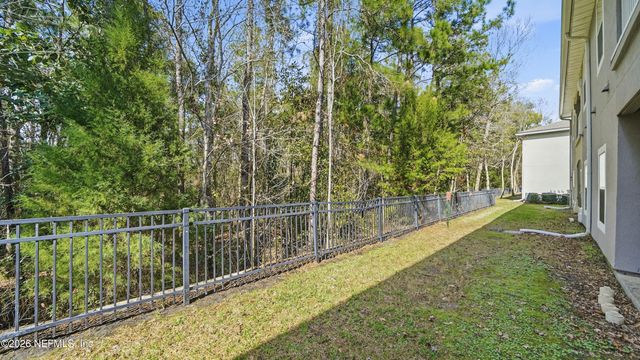 6081 MAGGIES Circle 104, Jacksonville, FL 32244