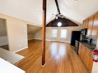 9 S Clinton Street 3, Poughkeepsie, NY 12601