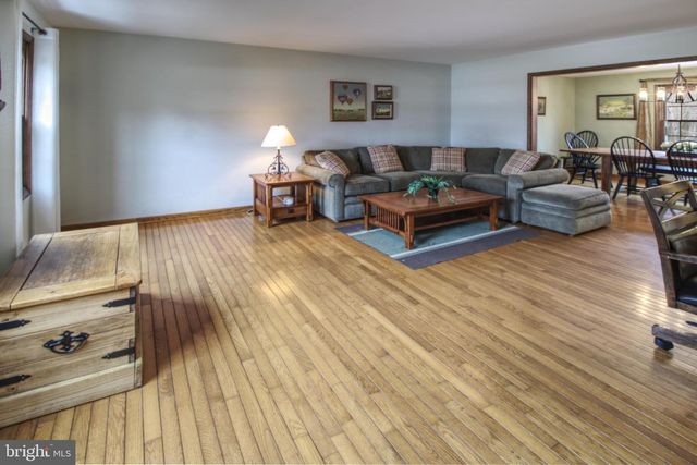 3222 KIMBERLY DR, Mount Airy, MD 21771