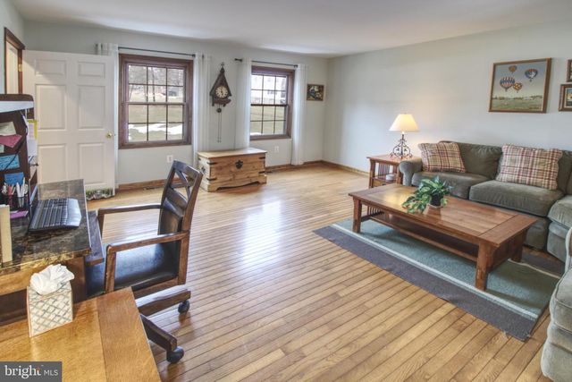 3222 KIMBERLY DR, Mount Airy, MD 21771