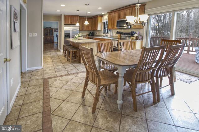 3222 KIMBERLY DR, Mount Airy, MD 21771