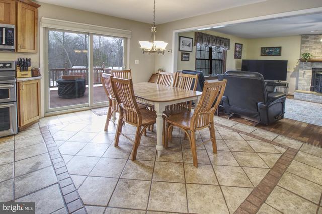 3222 KIMBERLY DR, Mount Airy, MD 21771