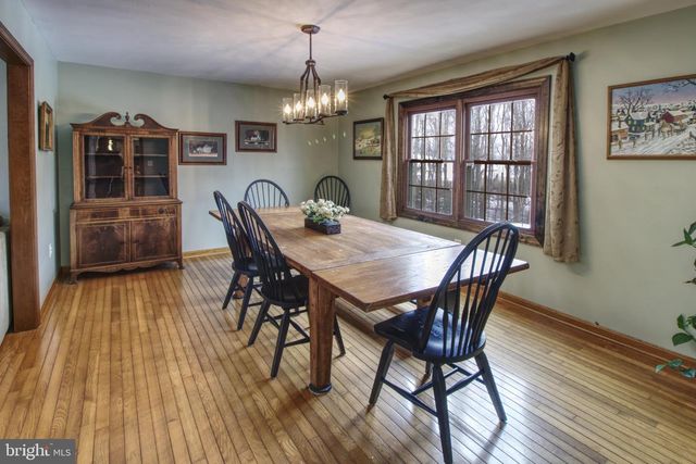 3222 KIMBERLY DR, Mount Airy, MD 21771