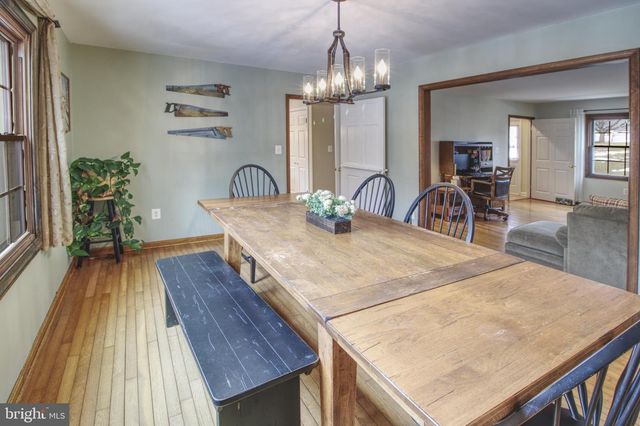 3222 KIMBERLY DR, Mount Airy, MD 21771