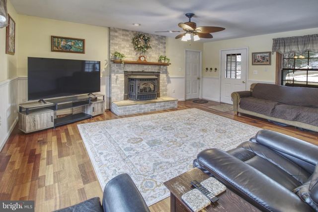 3222 KIMBERLY DR, Mount Airy, MD 21771