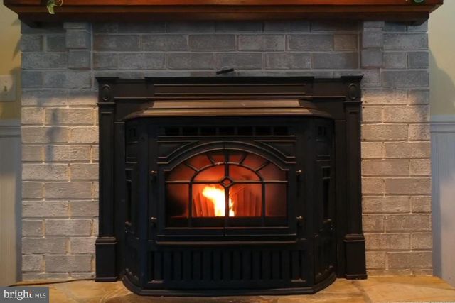 3222 KIMBERLY DR, Mount Airy, MD 21771