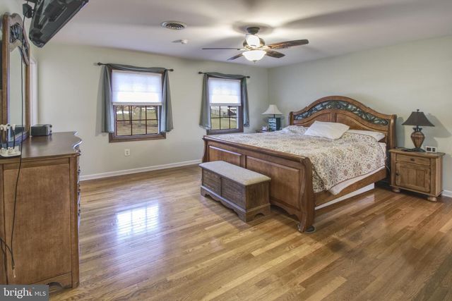 3222 KIMBERLY DR, Mount Airy, MD 21771