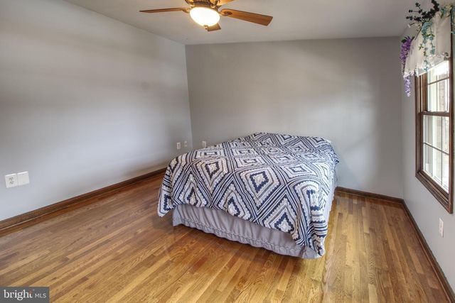 3222 KIMBERLY DR, Mount Airy, MD 21771