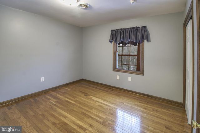 3222 KIMBERLY DR, Mount Airy, MD 21771