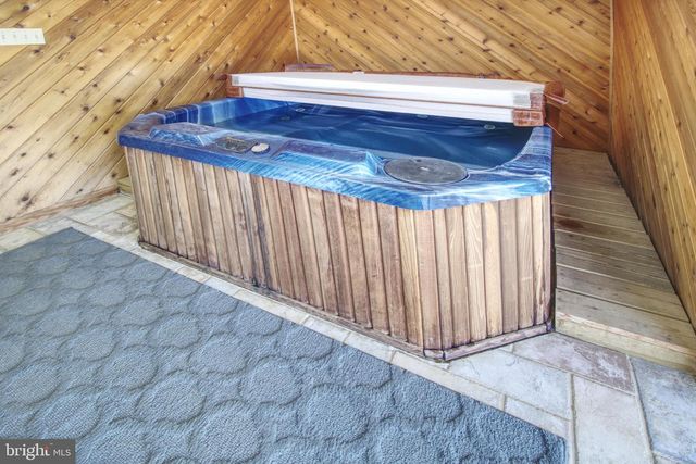 3222 KIMBERLY DR, Mount Airy, MD 21771