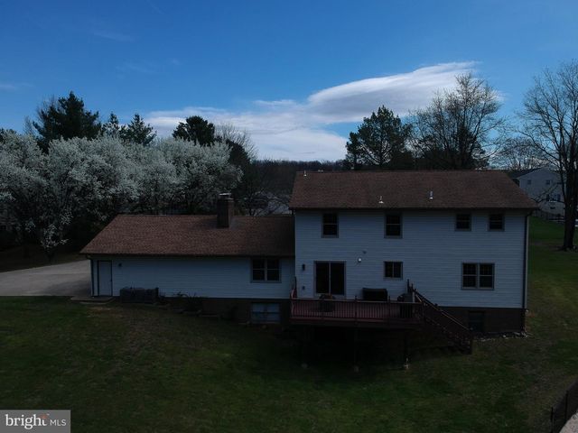 3222 KIMBERLY DR, Mount Airy, MD 21771