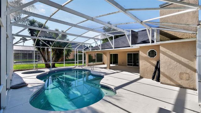 3325 INDIAN TRAIL, Eustis, FL 32726
