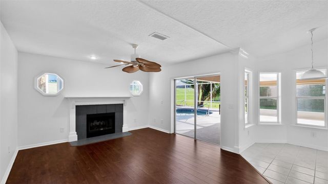3325 INDIAN TRAIL, Eustis, FL 32726