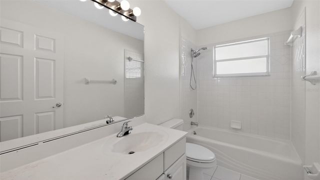 3325 INDIAN TRAIL, Eustis, FL 32726