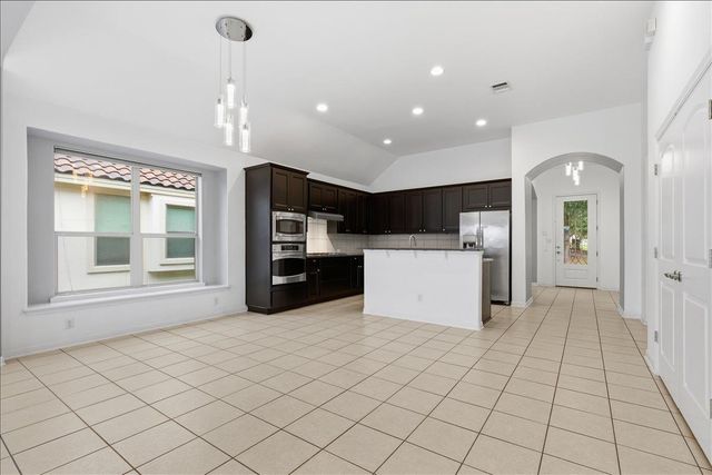 12221 Fairway CV, Austin, TX 78732