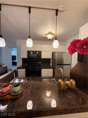 2200 South Fort Apache Road 1077, Las Vegas, NV 89117