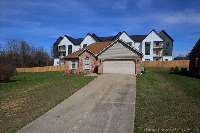 6227 Elanor Court, Floyds Knobs, IN 47119