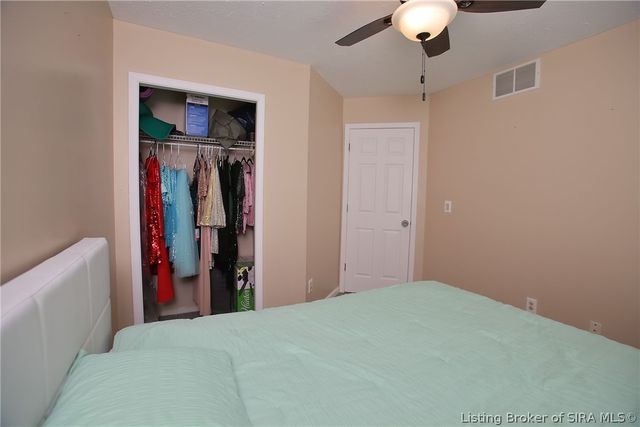 6227 Elanor Court, Floyds Knobs, IN 47119