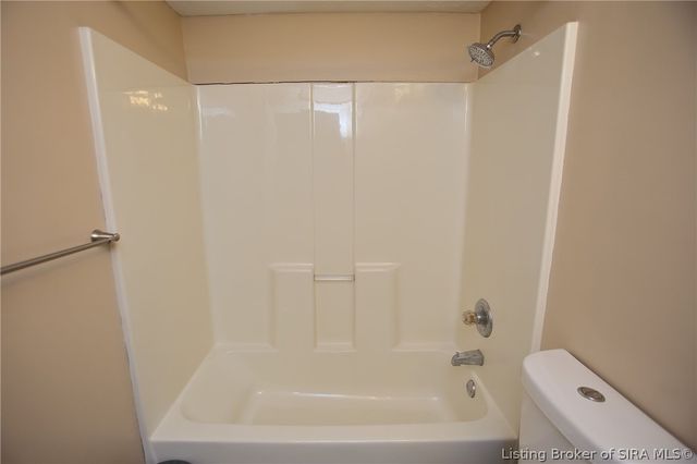 6227 Elanor Court, Floyds Knobs, IN 47119