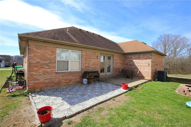 6227 Elanor Court, Floyds Knobs, IN 47119