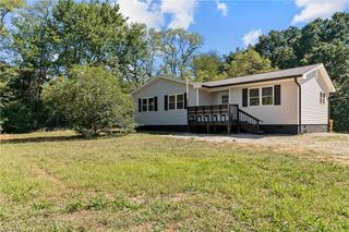2906 Lees Chapel Road, Browns Summit, NC 27214
