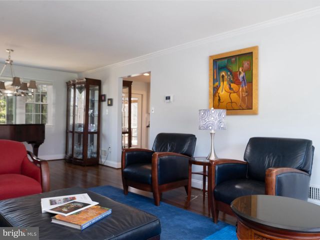 4817 DODSON DR, Annandale, VA 22003