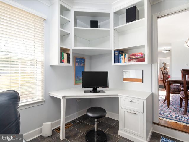 4817 DODSON DR, Annandale, VA 22003