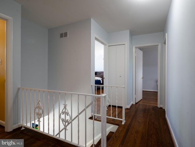 4817 DODSON DR, Annandale, VA 22003