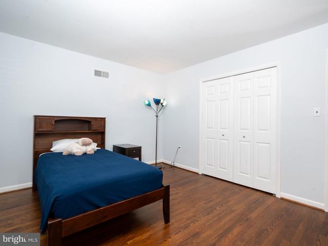 4817 DODSON DR, Annandale, VA 22003